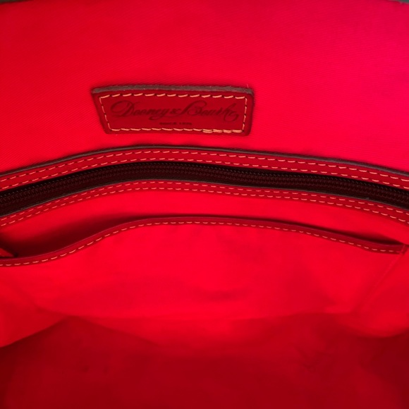 Dooney & Bourke Satchel B5149 - Picture 5 of 16